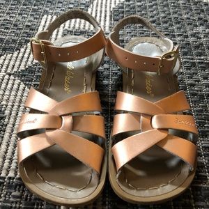 Salt Water Sandal size 11